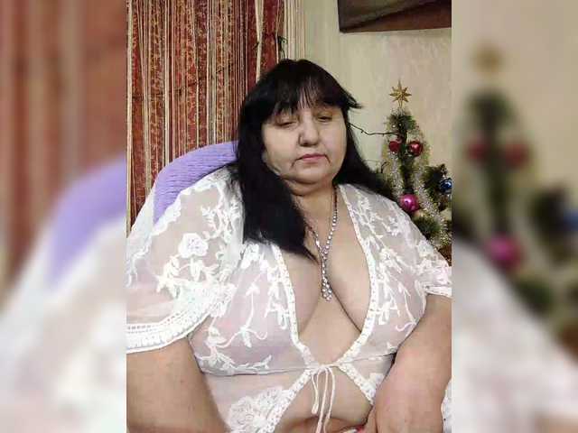 Nezsbudka's BongaCams show and profile