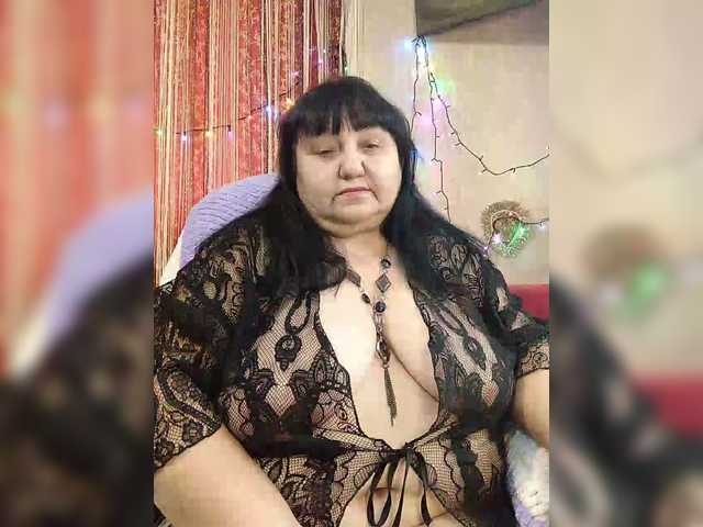 BongaCams Nezsbudka is Freechat Nezsbudka — hello everyone: friends 5 current, figure 30, chest 50, buttocks 60, stockings to wear 80, this is dressed, you want more private)I have lovense tips me more relax