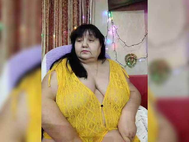 Nezsbudka's BongaCams show and profile