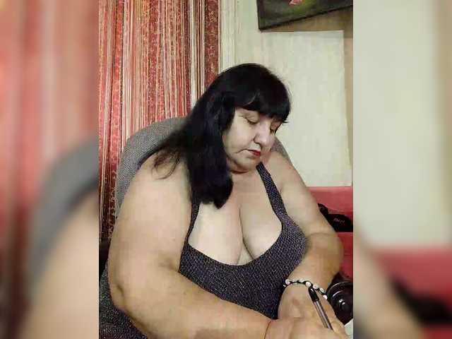 Nezsbudka from BongaCams