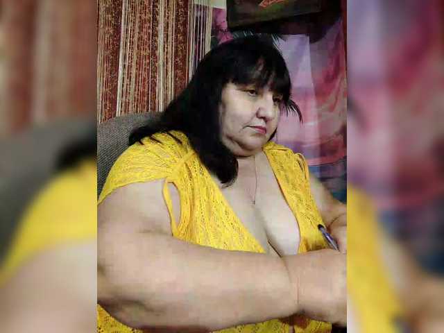 Nezsbudka's BongaCams show and profile