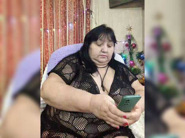 Nezsbudka's BongaCams show and profile