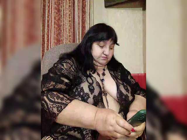 Nezsbudka's BongaCams show and profile