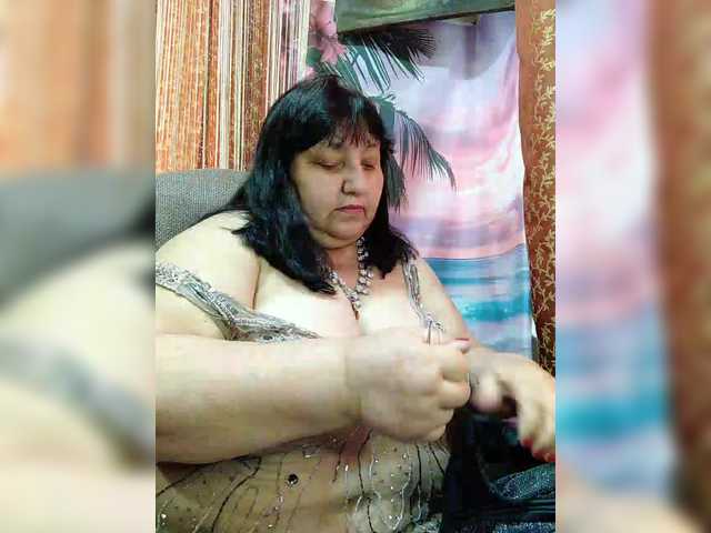 Nezsbudka's BongaCams show and profile