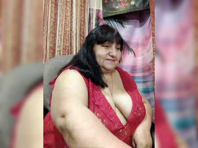 Nezsbudka's BongaCams show and profile