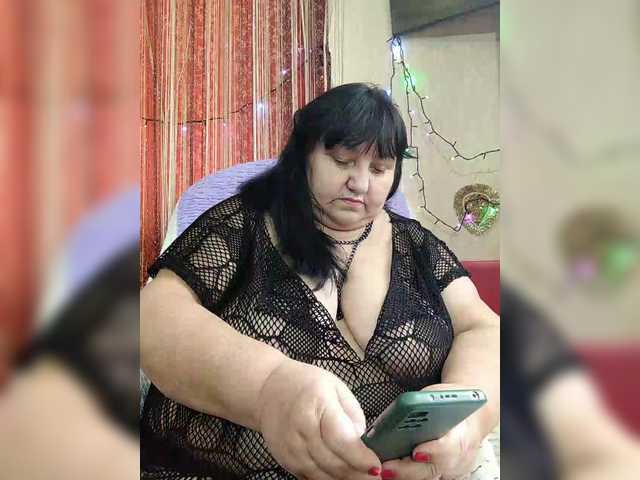 Nezsbudka's BongaCams show and profile