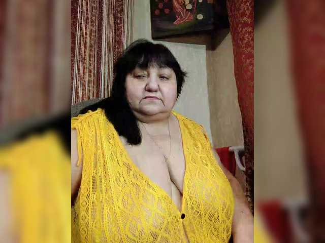 Nezsbudka's BongaCams show and profile