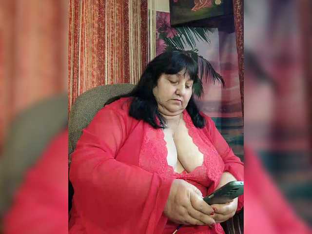 Nezsbudka's BongaCams show and profile