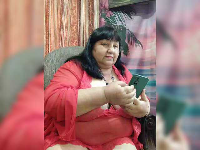 Nezsbudka's BongaCams show and profile