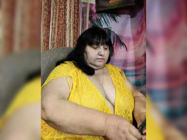 Nezsbudka's BongaCams show and profile