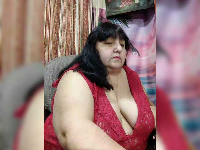 Nezsbudka's BongaCams show and profile