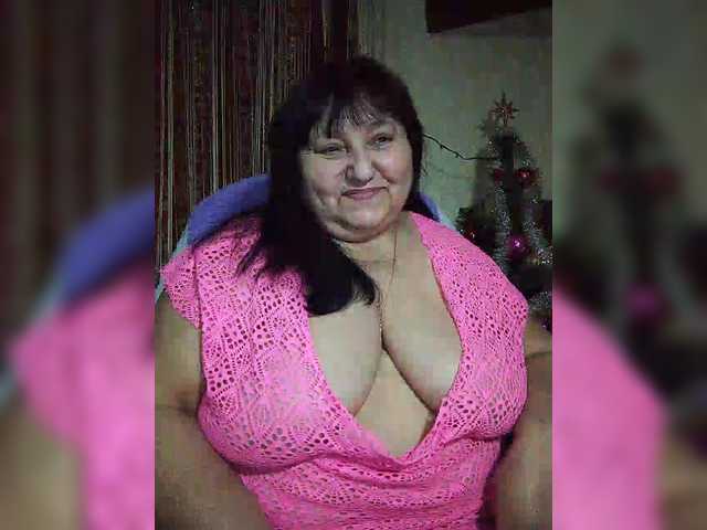 Nezsbudka's BongaCams show and profile