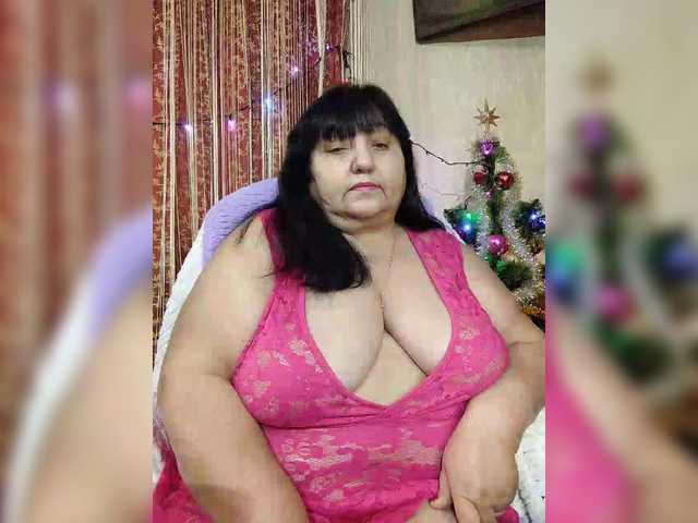 Nezsbudka's BongaCams show and profile