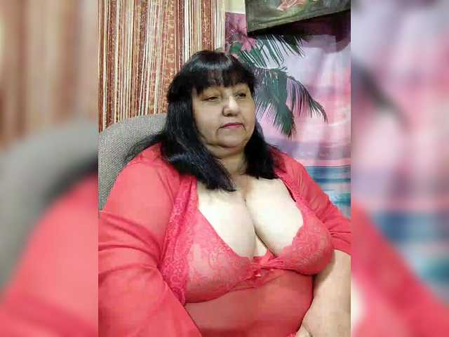 Nezsbudka's BongaCams show and profile