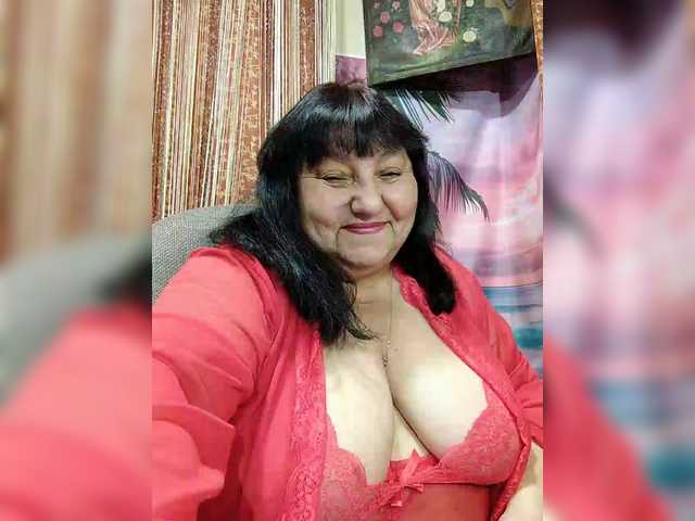 Nezsbudka's BongaCams show and profile