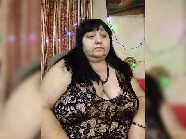 Nezsbudka's BongaCams show and profile