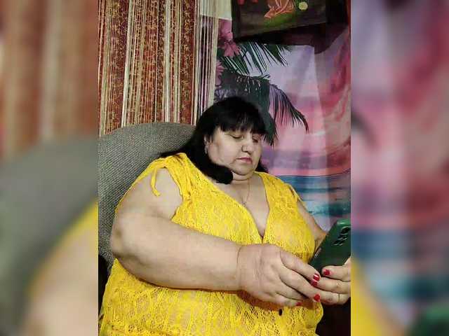 Nezsbudka's BongaCams show and profile