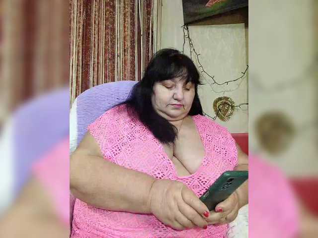 Nezsbudka's BongaCams show and profile