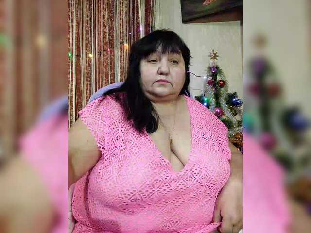 Nezsbudka's BongaCams show and profile