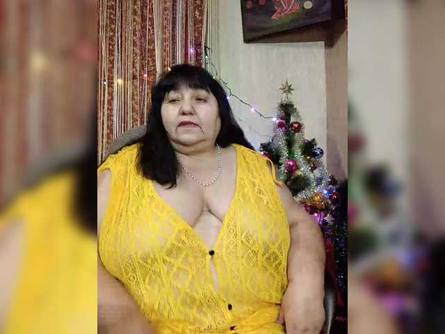 Nezsbudka's BongaCams show and profile