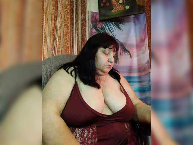 Nezsbudka's BongaCams show and profile