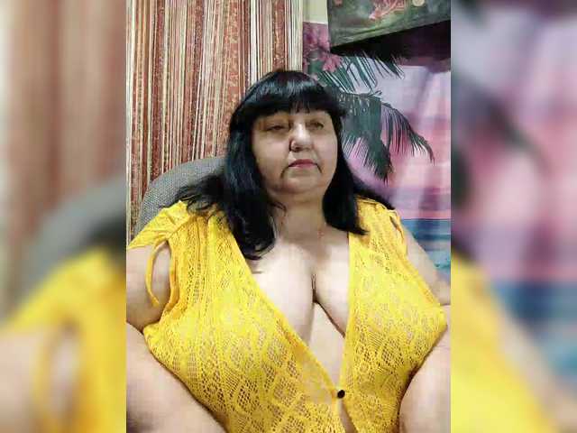 Nezsbudka's BongaCams show and profile