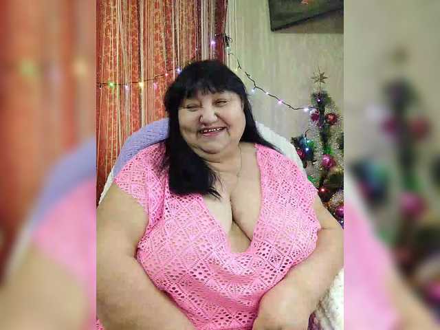 Nezsbudka's BongaCams show and profile