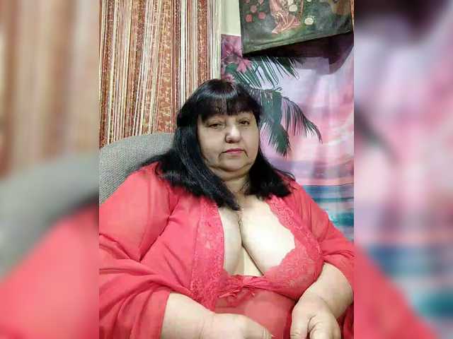 Nezsbudka's BongaCams show and profile