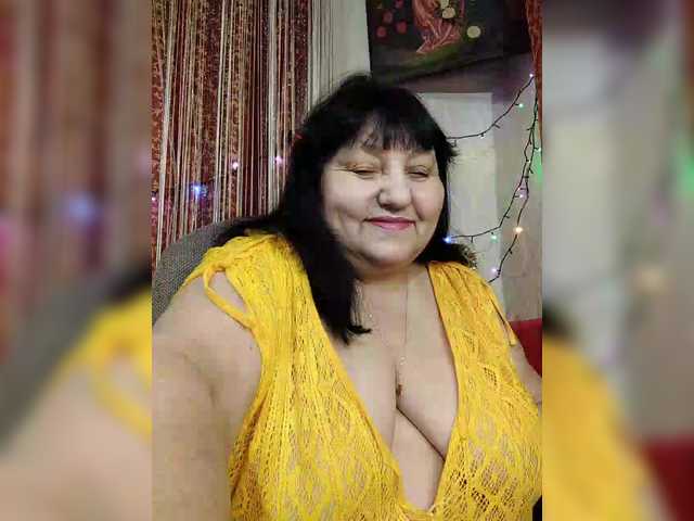 Nezsbudka's BongaCams show and profile