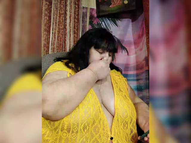 Nezsbudka's BongaCams show and profile