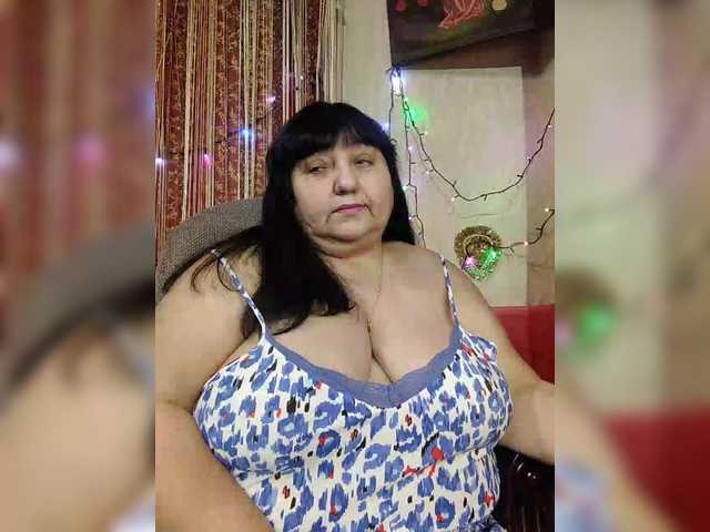 Nezsbudka's BongaCams show and profile