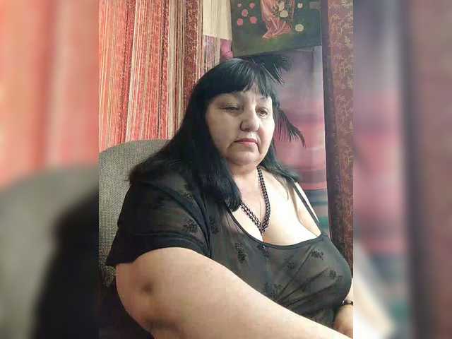 Nezsbudka's BongaCams show and profile