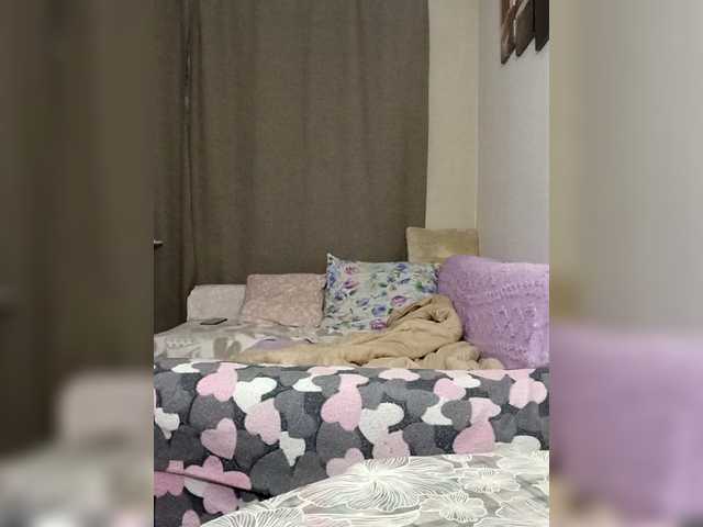 IRUSIK11's BongaCams show and profile