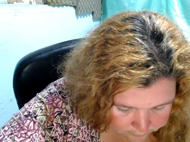 squirtbbw's BongaCams show and profile