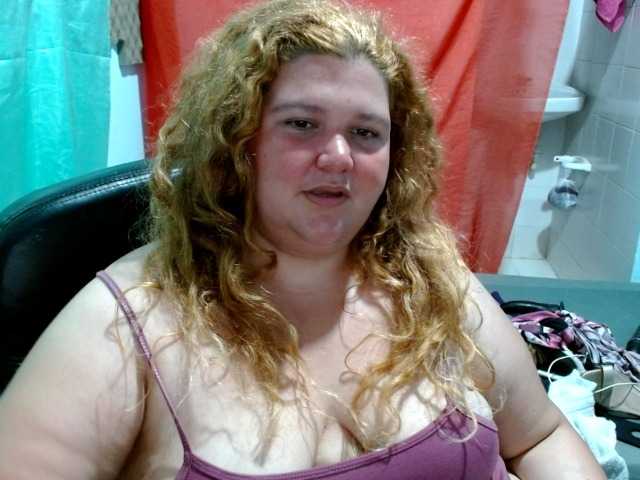 squirtbbw's BongaCams show and profile