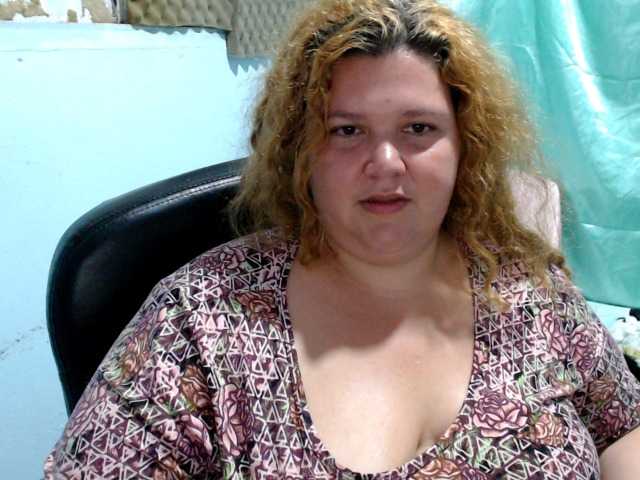 squirtbbw's BongaCams show and profile