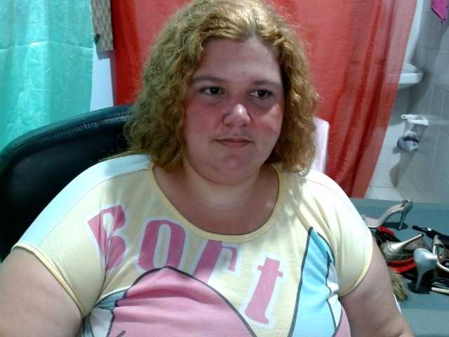 squirtbbw's BongaCams show and profile