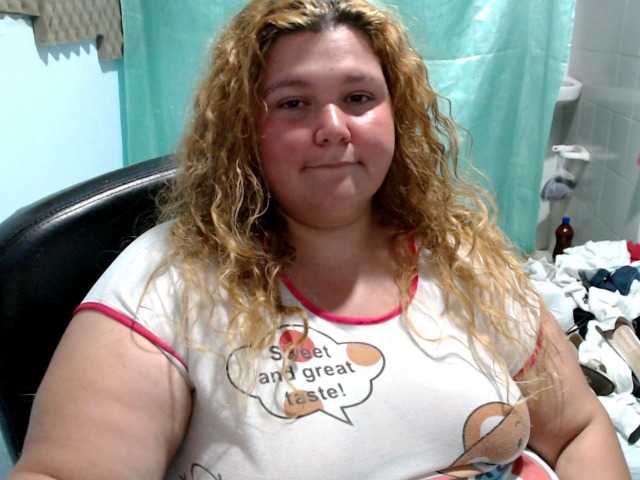 squirtbbw's BongaCams show and profile