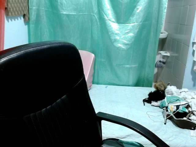 squirtbbw's BongaCams show and profile