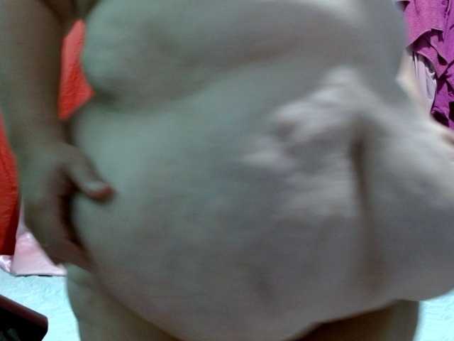 squirtbbw's BongaCams show and profile