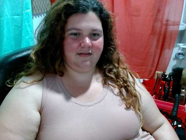 squirtbbw's BongaCams show and profile