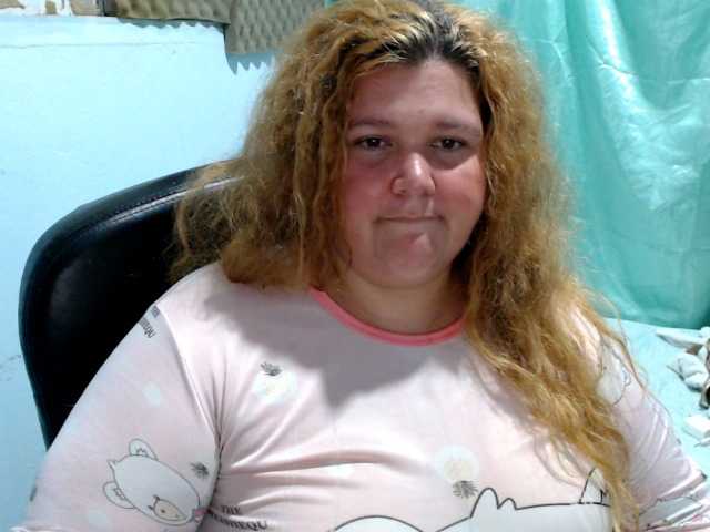 squirtbbw's BongaCams show and profile