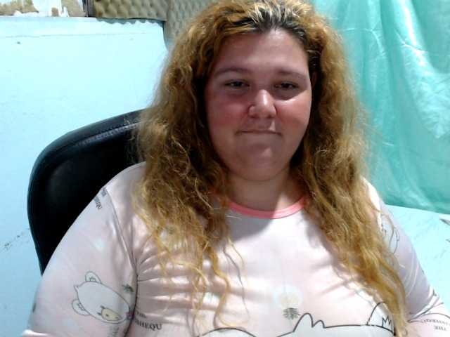 squirtbbw's BongaCams show and profile