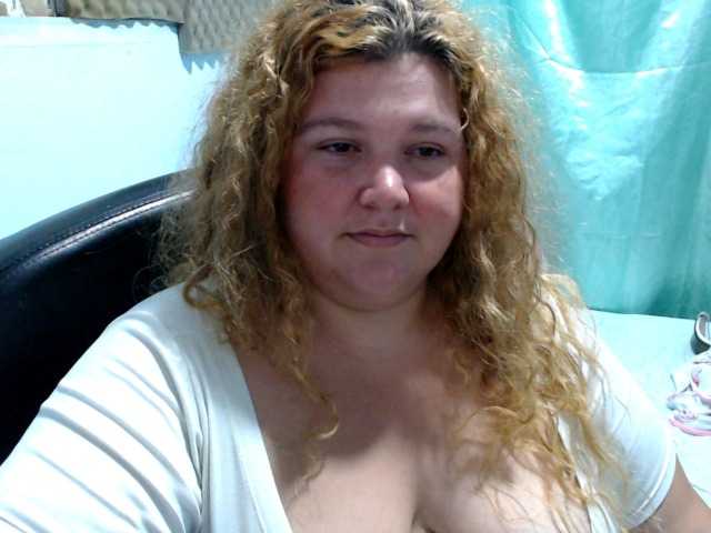 squirtbbw's BongaCams show and profile