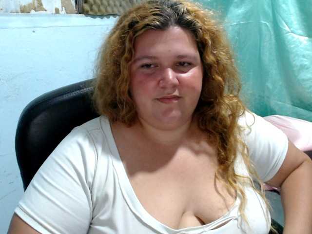 squirtbbw's BongaCams show and profile