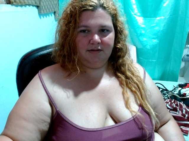 squirtbbw's BongaCams show and profile