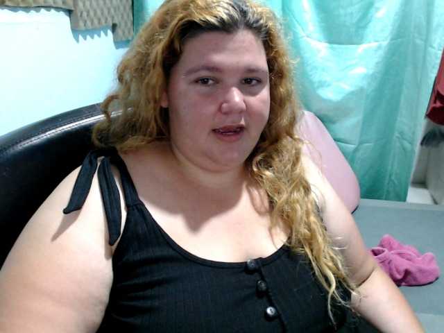 squirtbbw's BongaCams show and profile