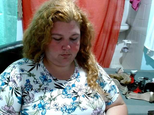 squirtbbw's BongaCams show and profile