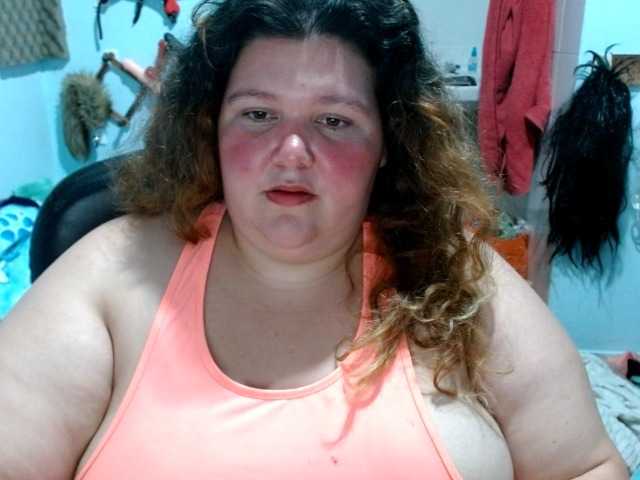squirt322bbw2 webcam bongacams model stream image