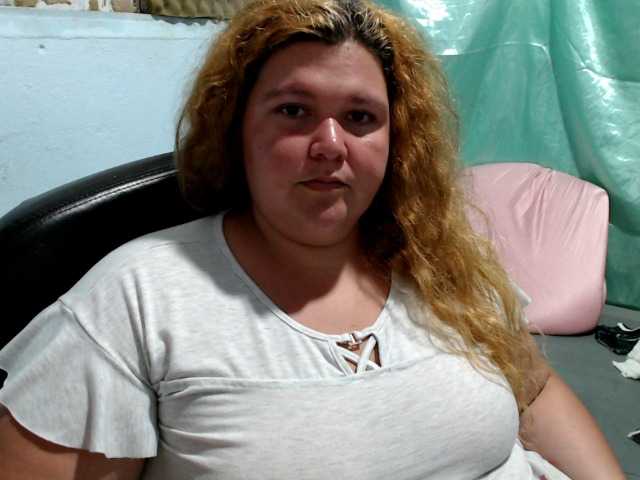 squirtbbw's BongaCams show and profile